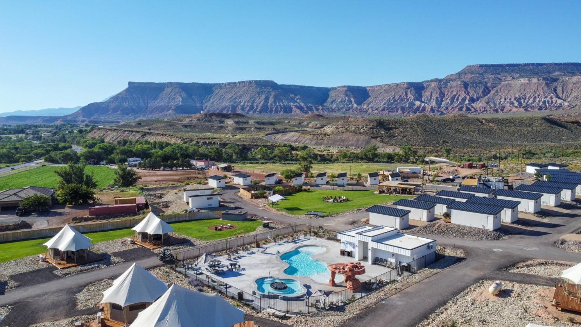 Zion Wildflower Resort ヴァージン エクステリア 写真
